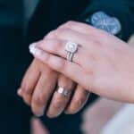 Quels bijoux mettre pour son mariage ?