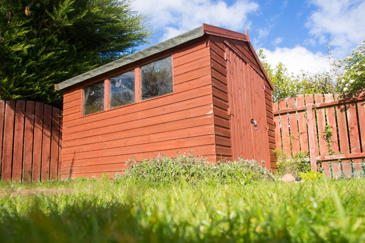 abri de jardin en bois