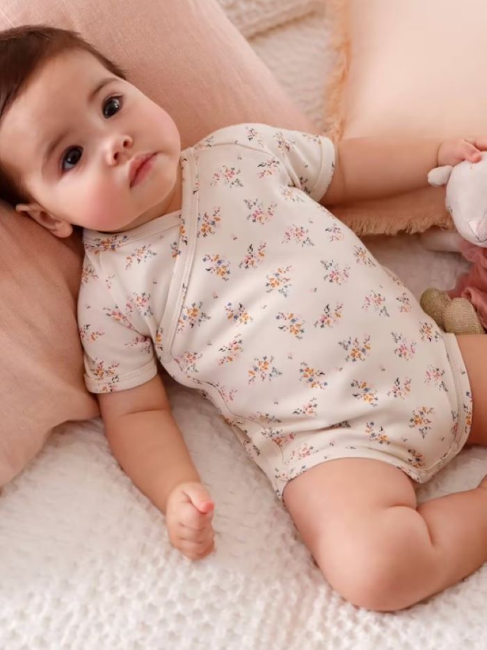 Body manches courtes ouverture naissance - © Vertbaudet
