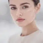 Pourquoi tout le monde parle du “December Skin Reset” : la nouvelle routine beauté express qui cartonne avant les fêtes