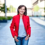 Mode après 50 ans : ces règles qu&rsquo;on vous impose (et comment les contourner avec style)