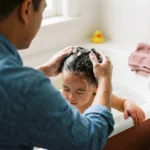 Shampoing doux pour enfant : comment faire le bon choix